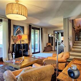 5 bedroom villa with pool and tennis court near San Gimignano, sleeps 10